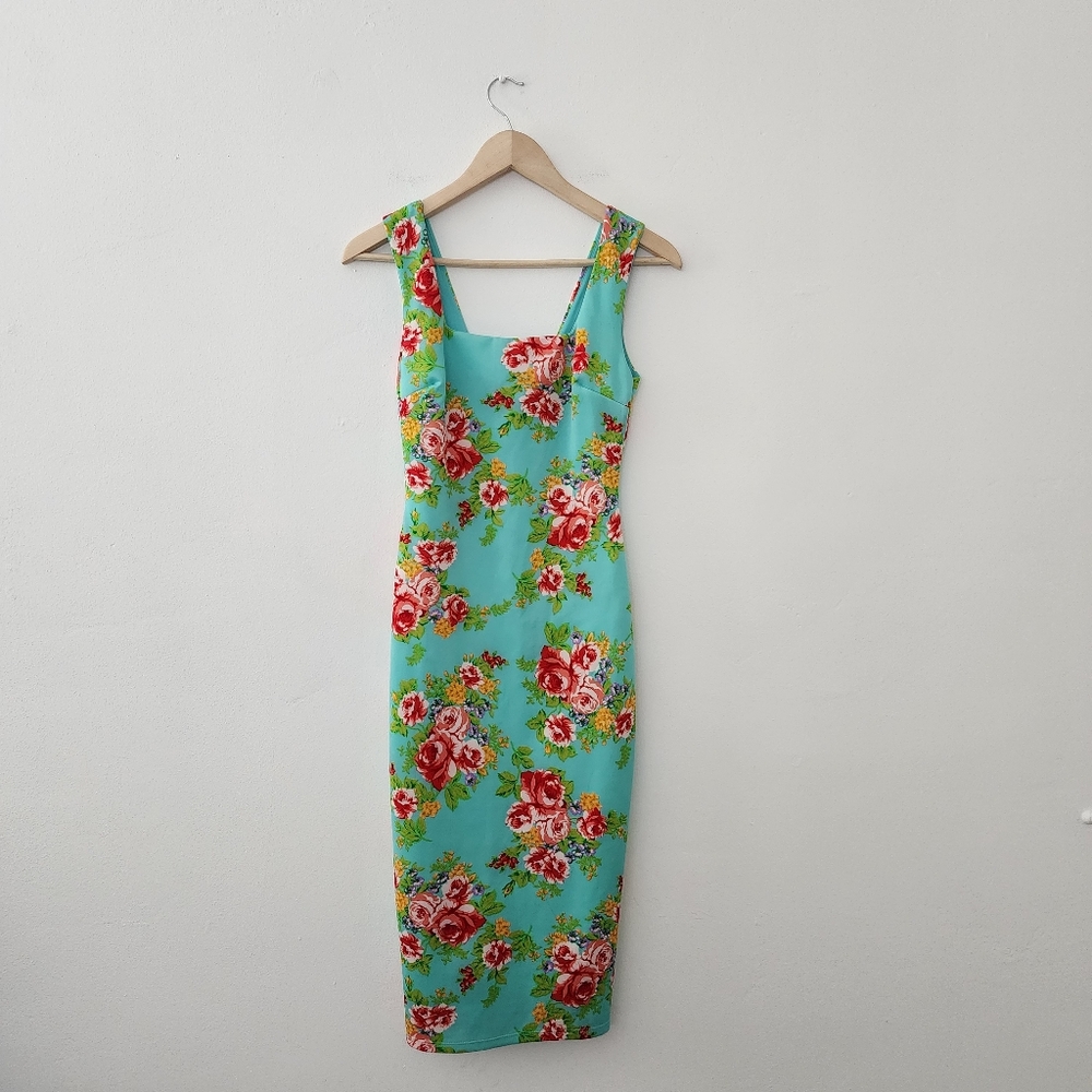 Va Va Voom | Floral Midi Dress